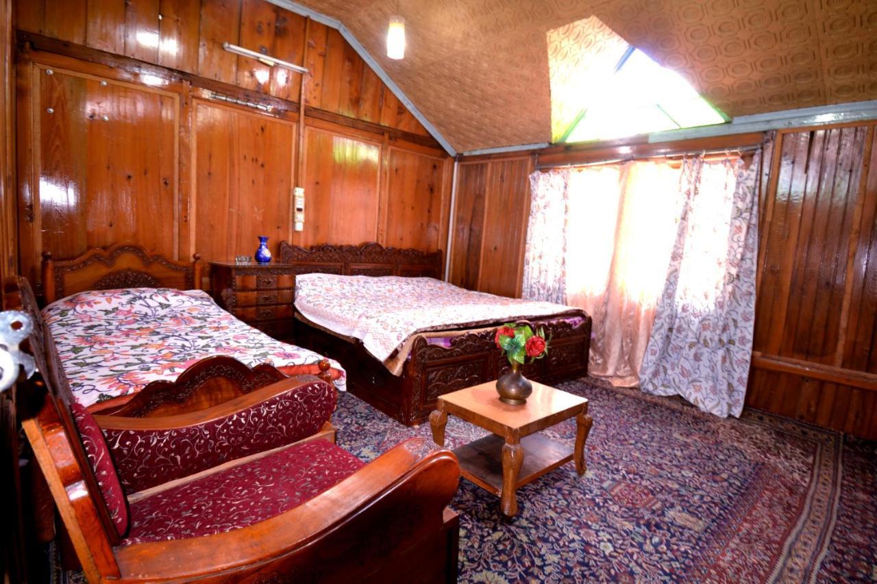 Heritage Shreen Houseboat Сринагар Экстерьер фото